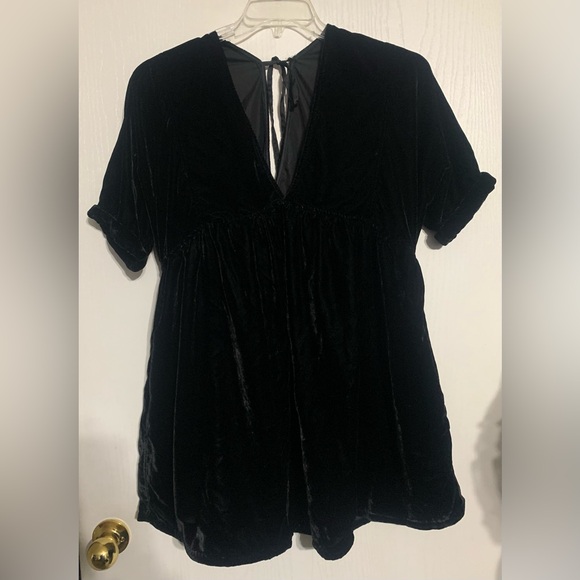 Free People Dresses & Skirts - Free People Black Mini Dress